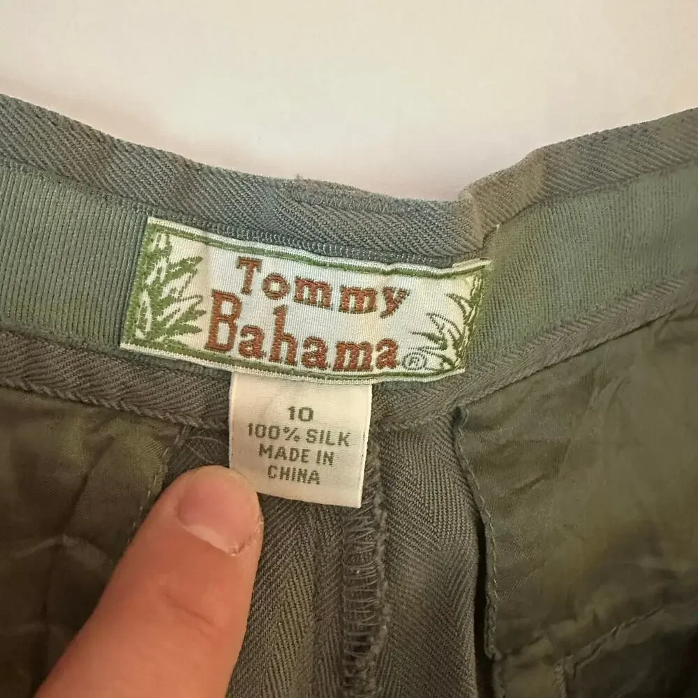 Tommy Bahama Vintage‎ Women’s Pleated High Waist Shorts Size 10 100% Silk Green